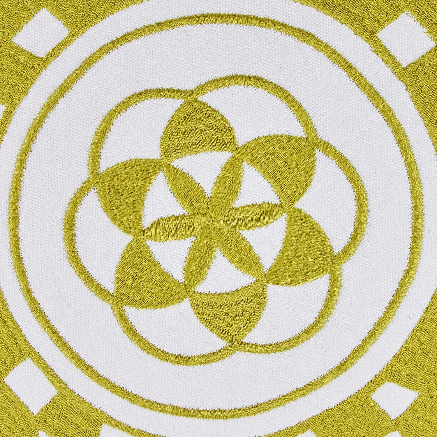 Kissen CARTAGENA In Gold 3 Kissen CARTAGENA In Gold – Bild 3