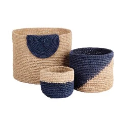 Korb Handgefertigt Aus Raffia Ø13cm ISALO In Natur-Blau -Butlers butlers korb handgefertigt aus raffia o13cm isalo in natur blau 3